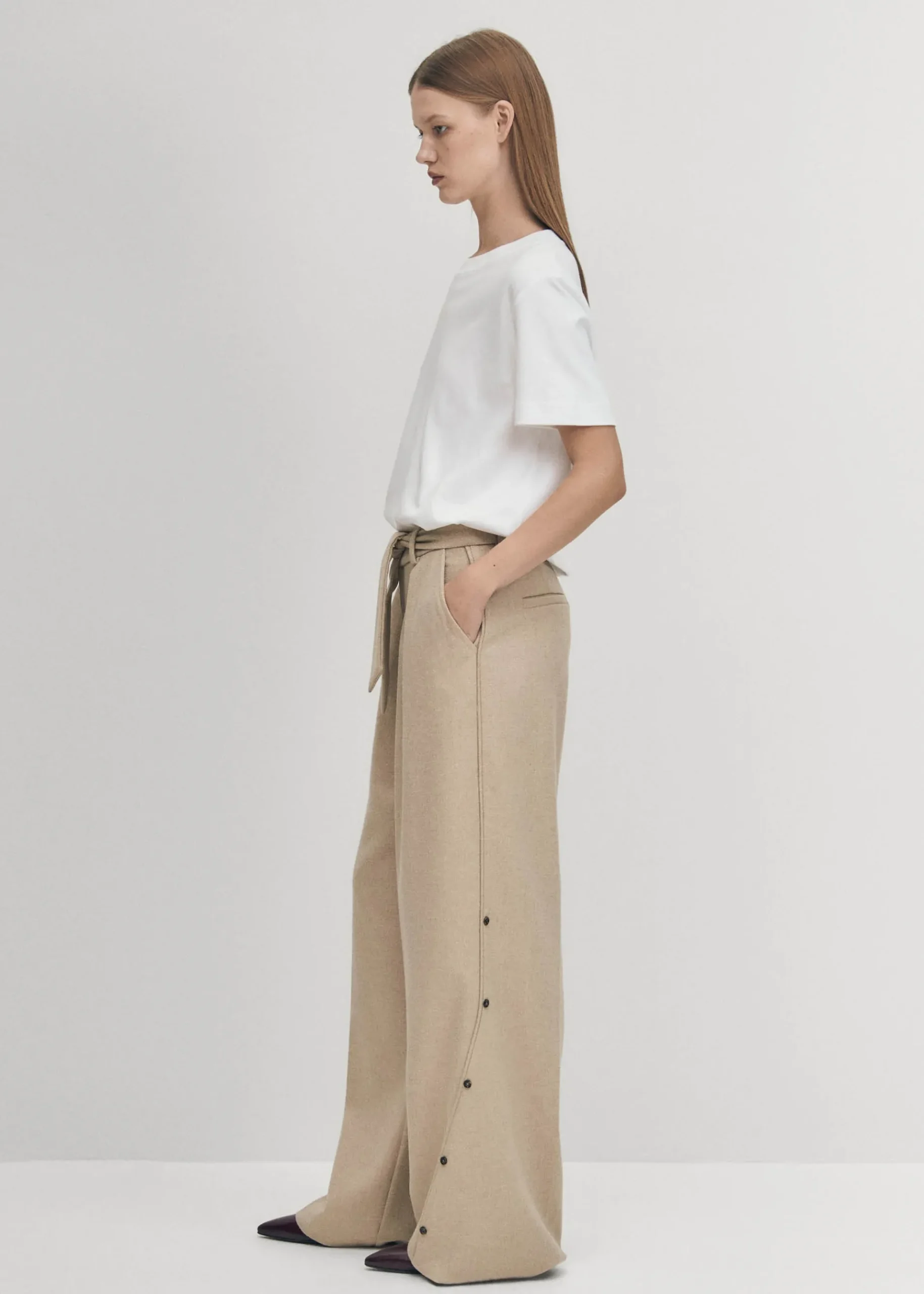 Abbie-Beige-Hose
