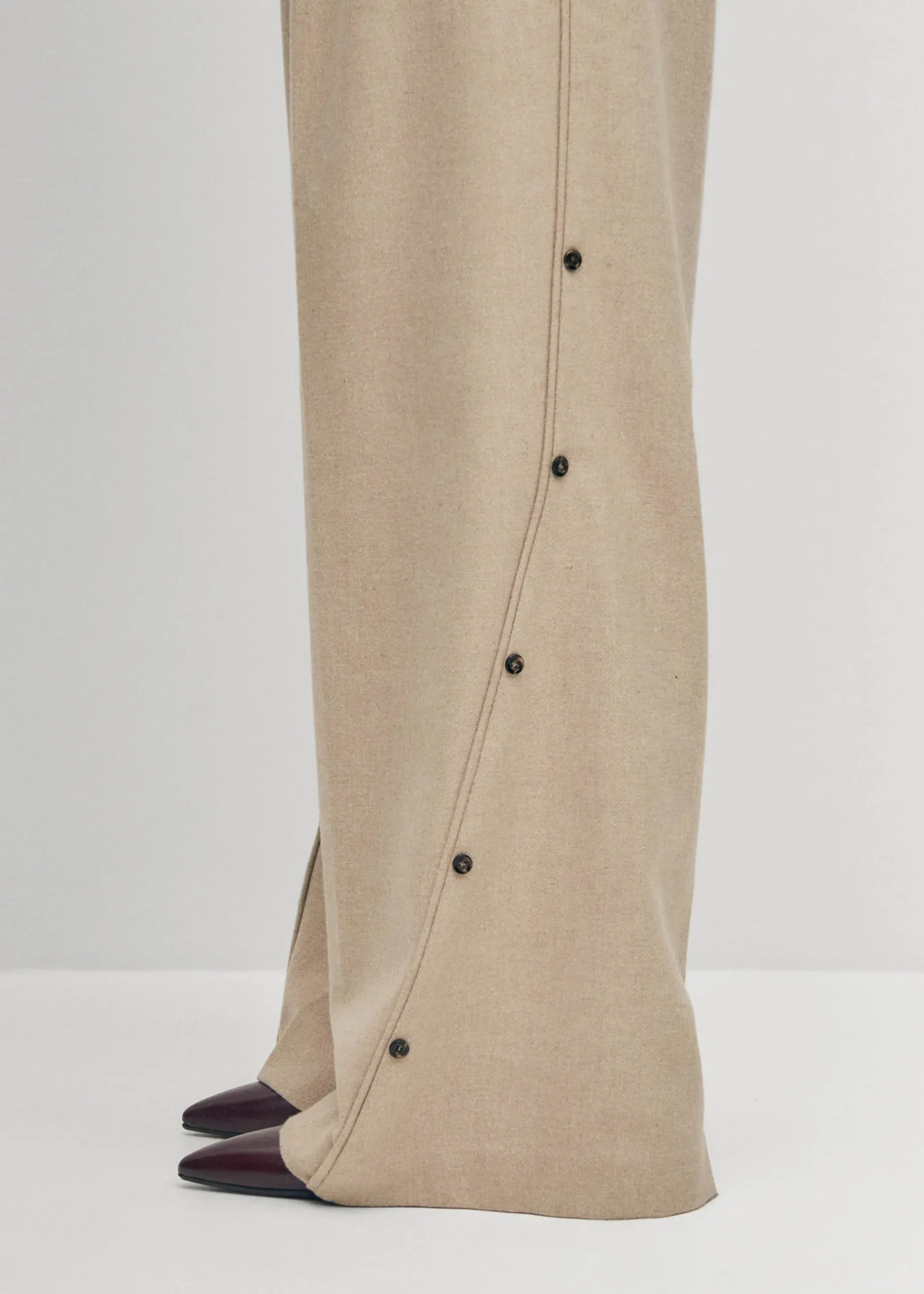 Abbie-Beige-Hose