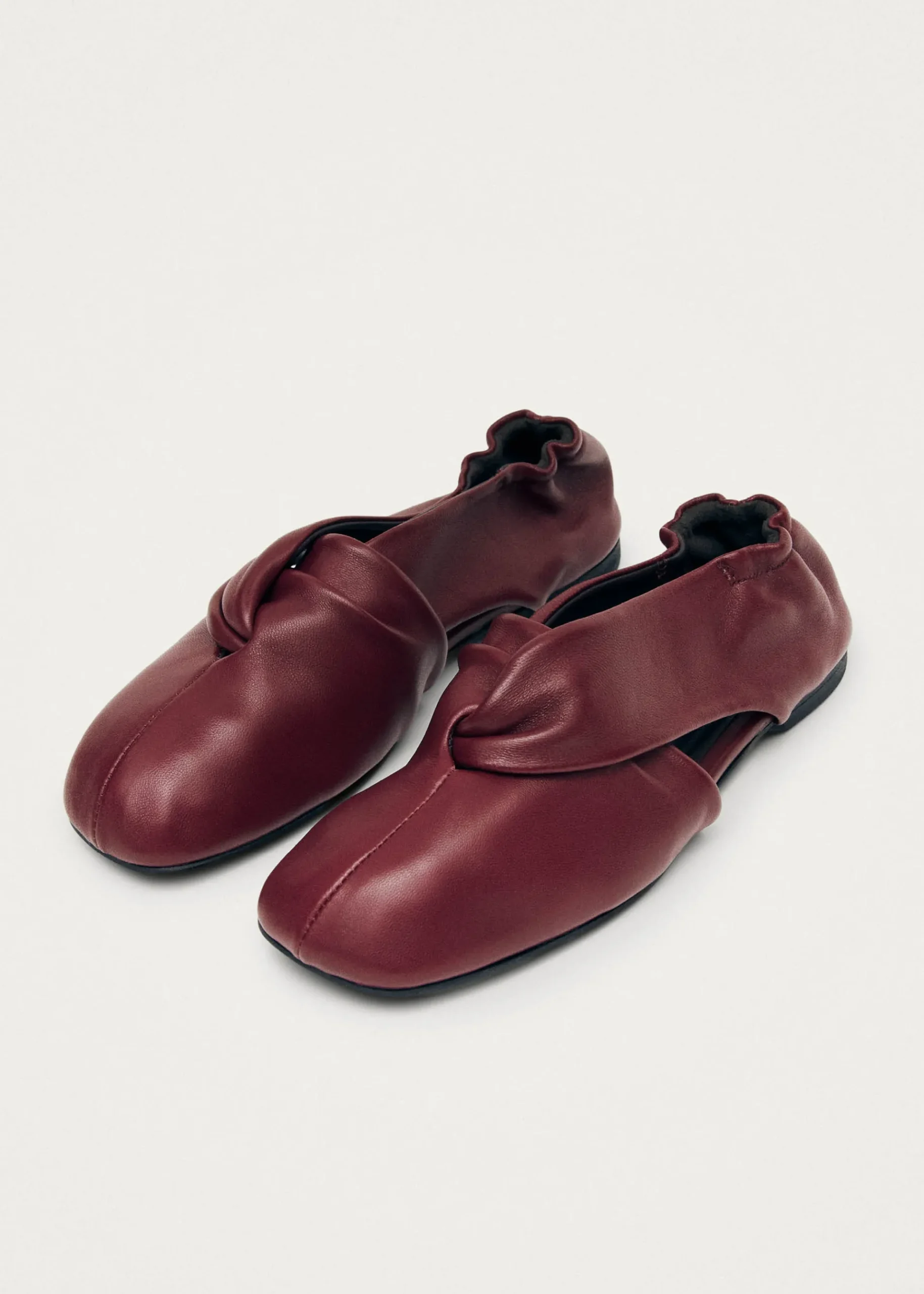 Alaula Burgunderrote Leder Ballerinas