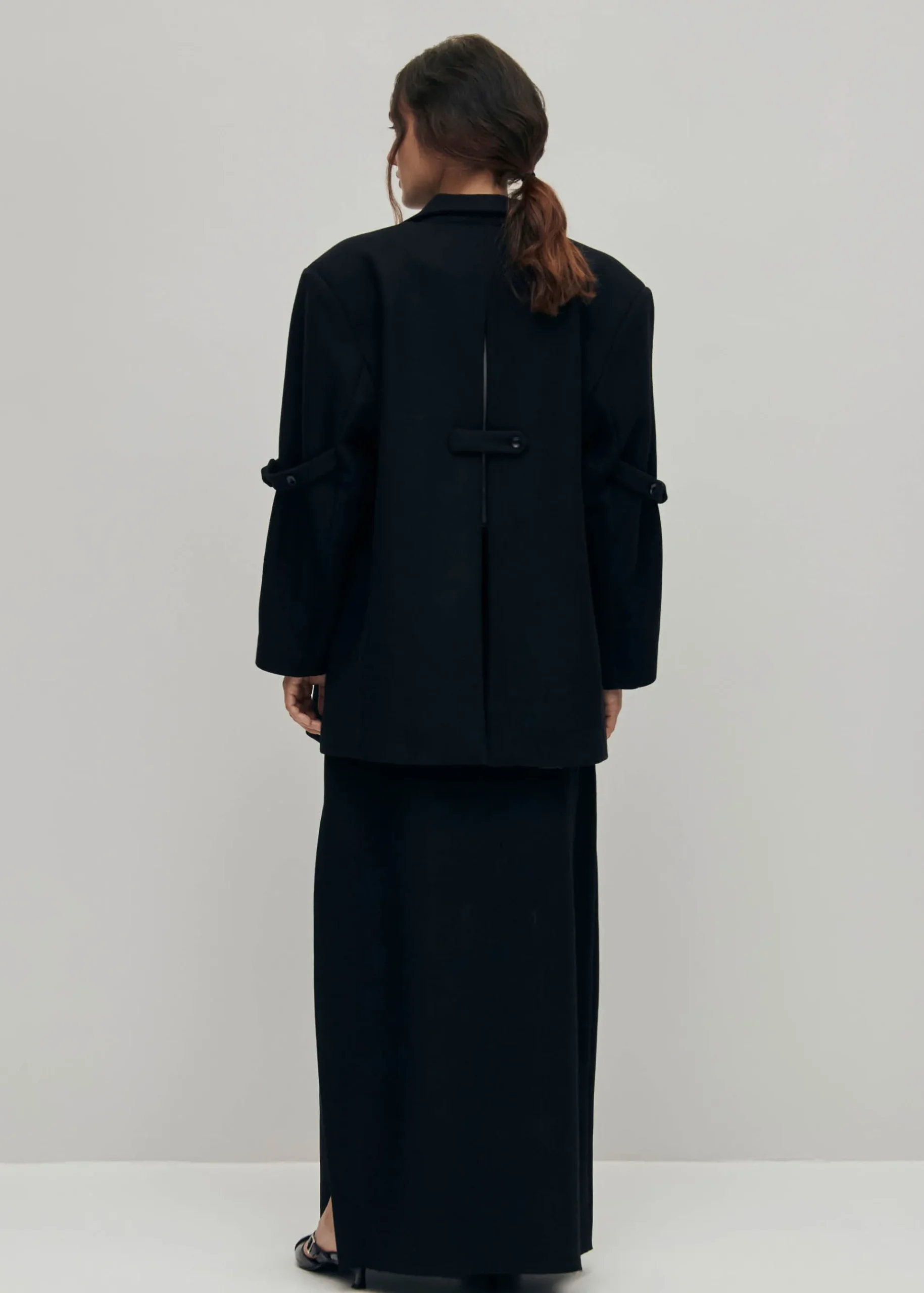 Amber Black Blazer