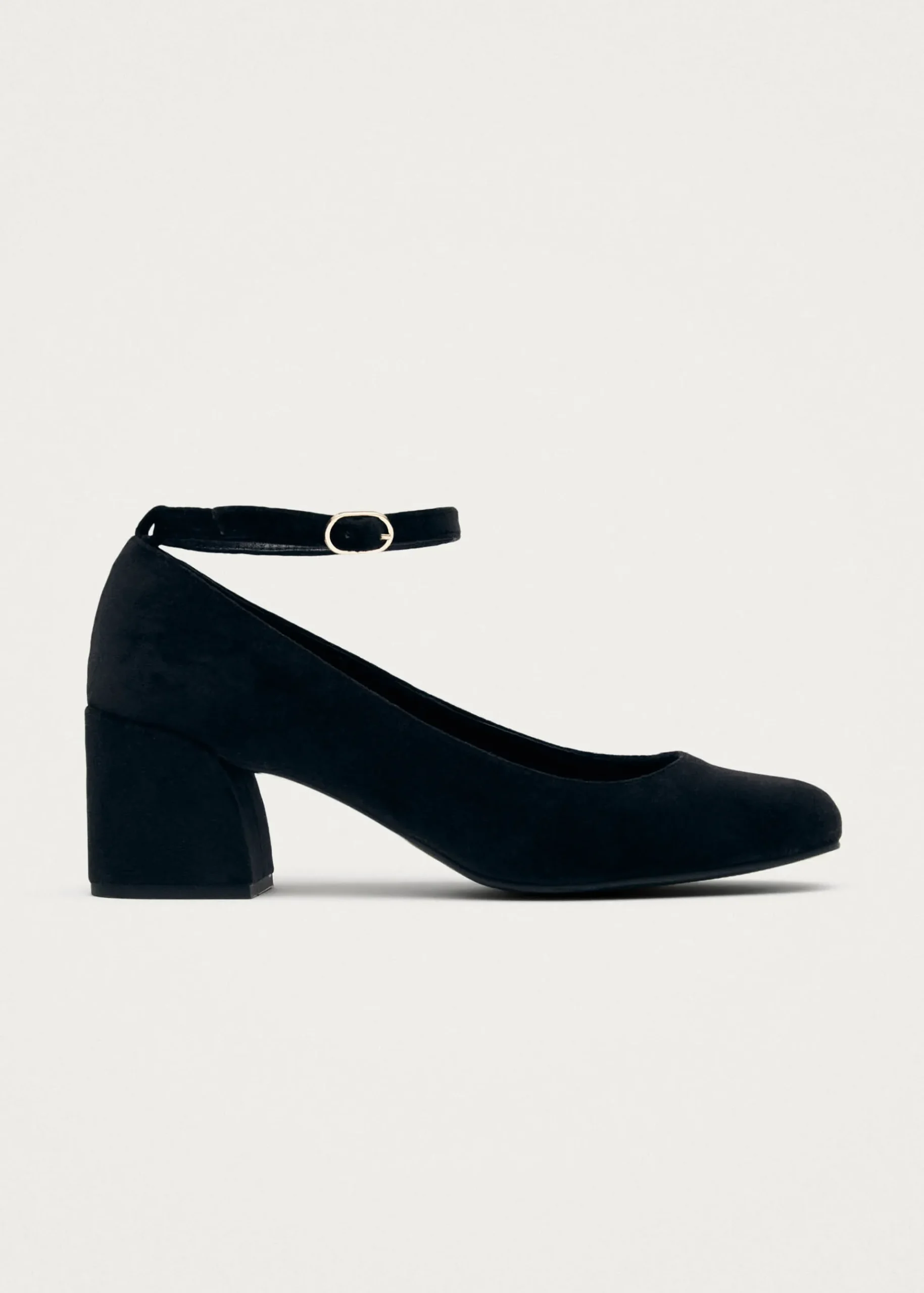 Antoine Velvet Black Pumps