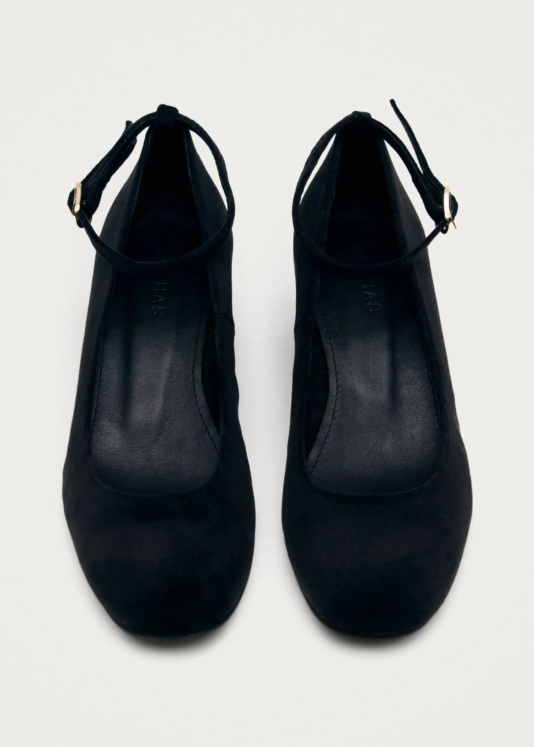 Antoine Velvet Black Pumps