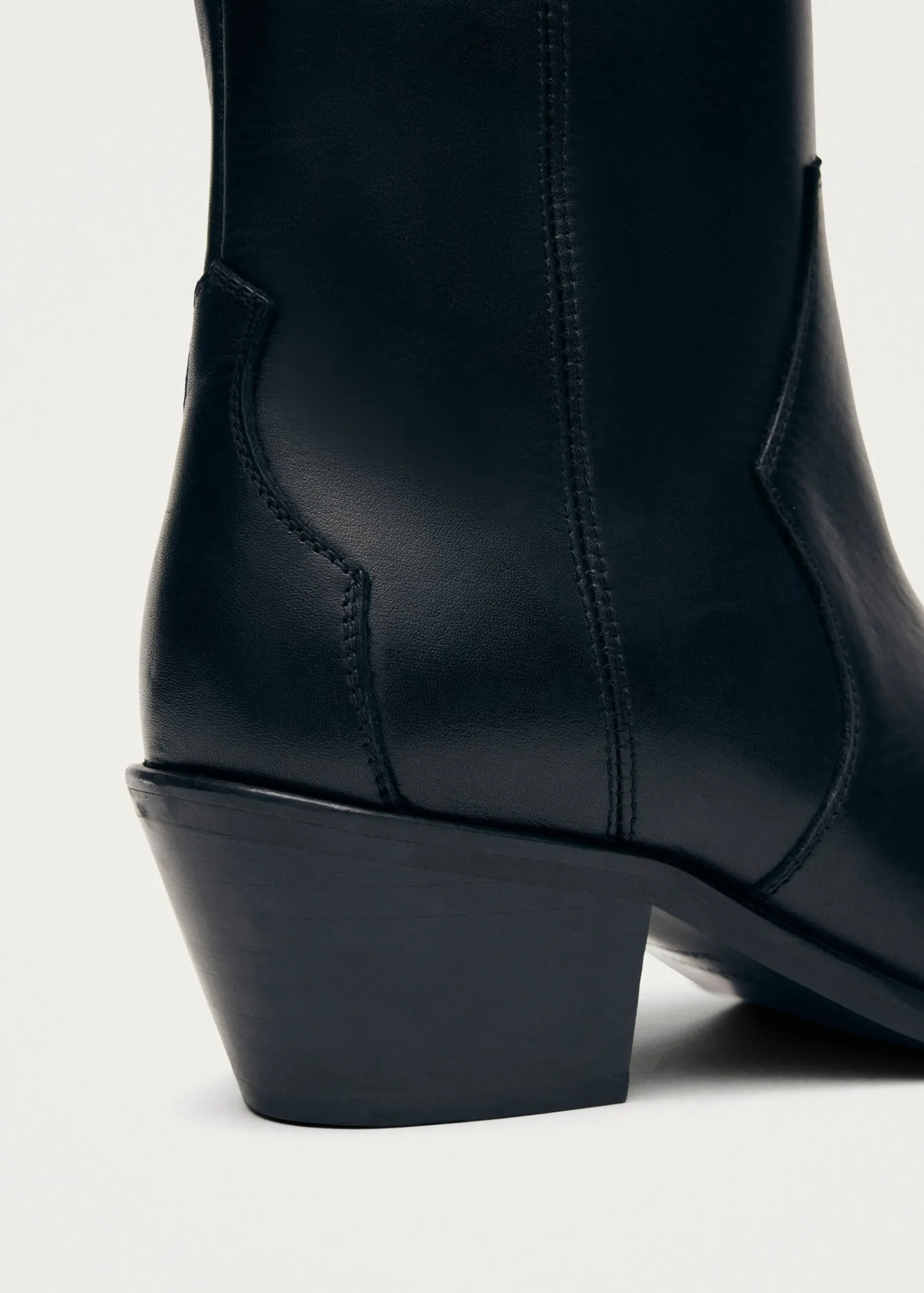 Austin Schwarze Cowboy-Stiefeletten