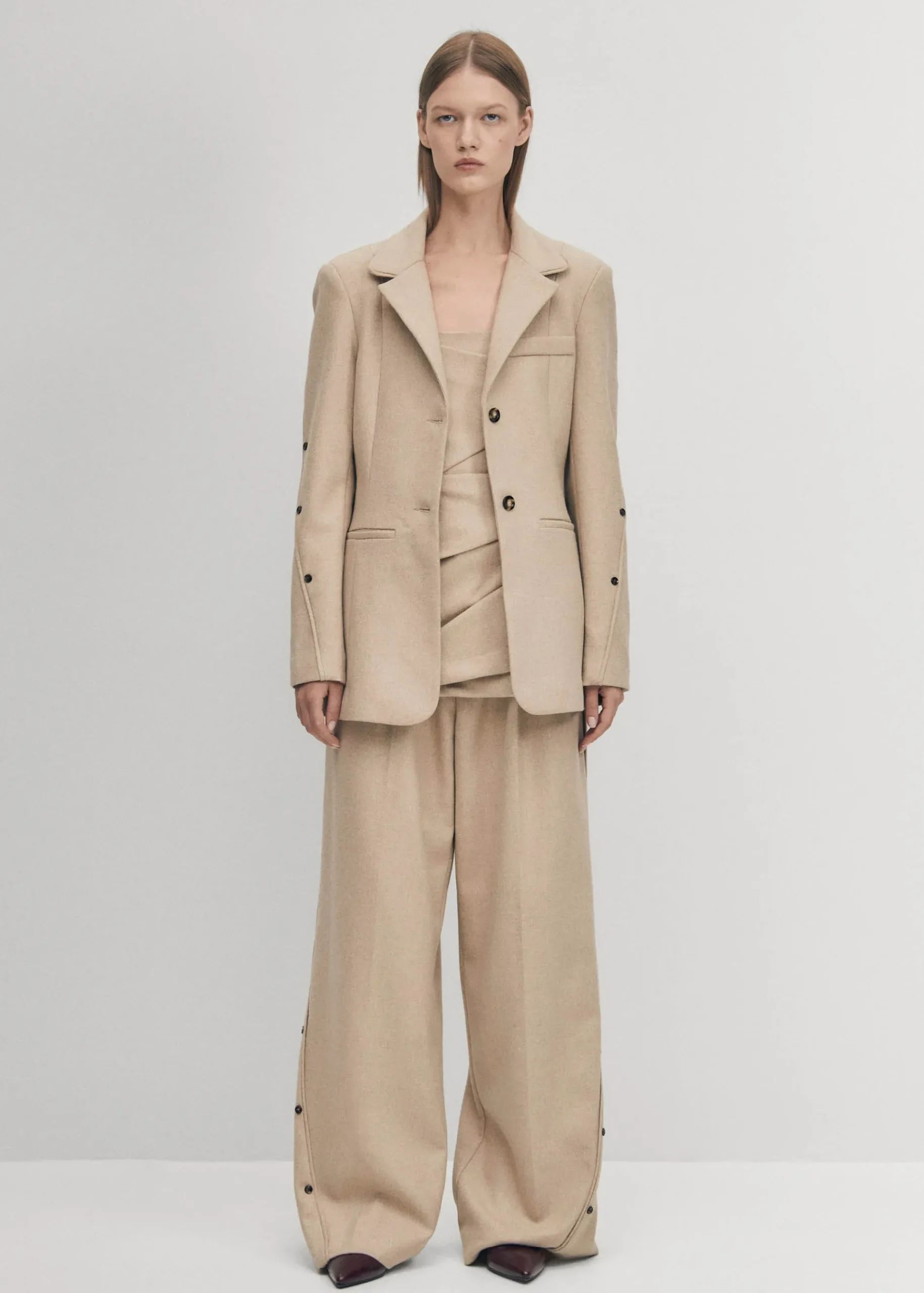 Beth Beige Blazer