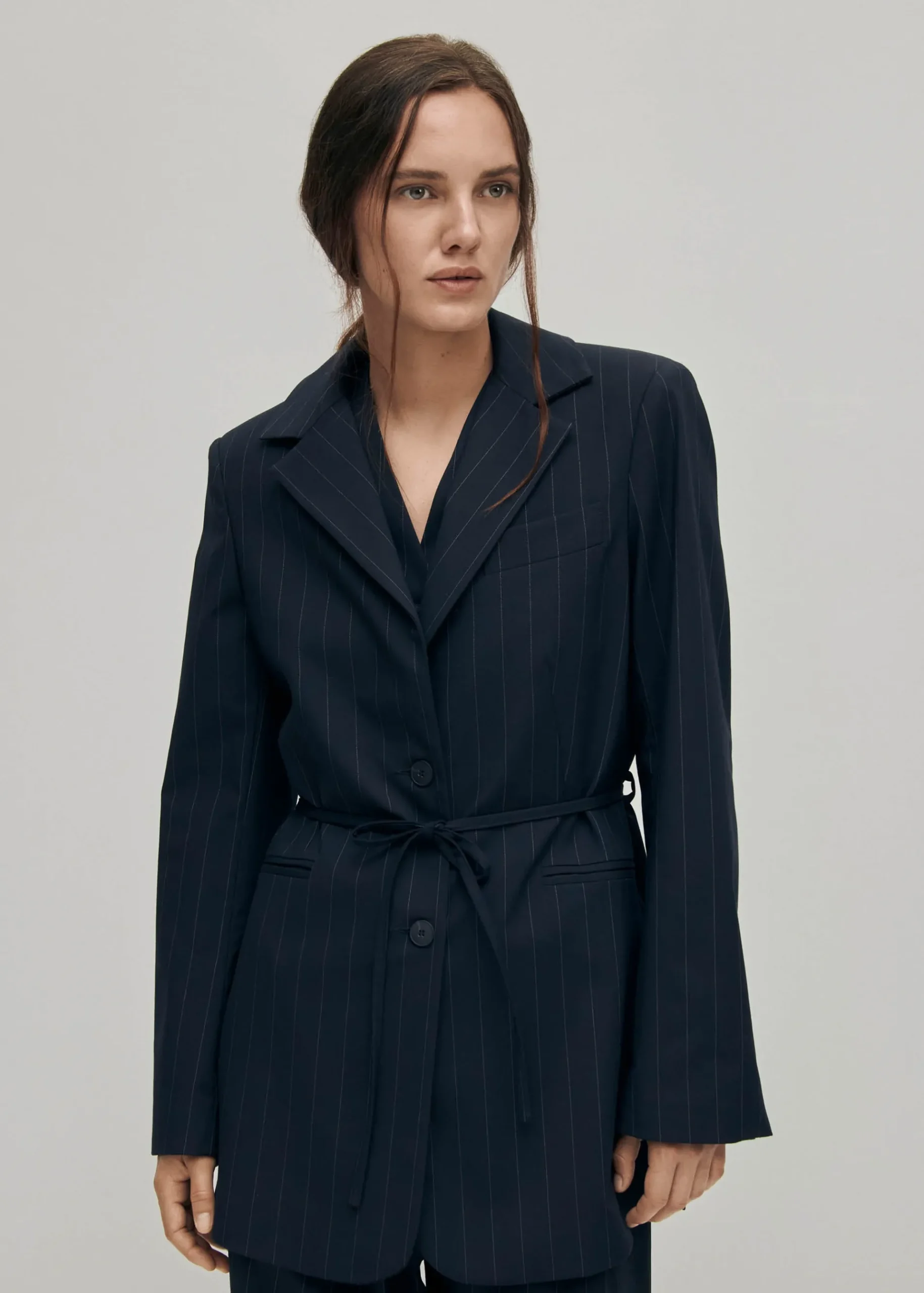 Geri Marineblauer Nadelstreifen-Blazer