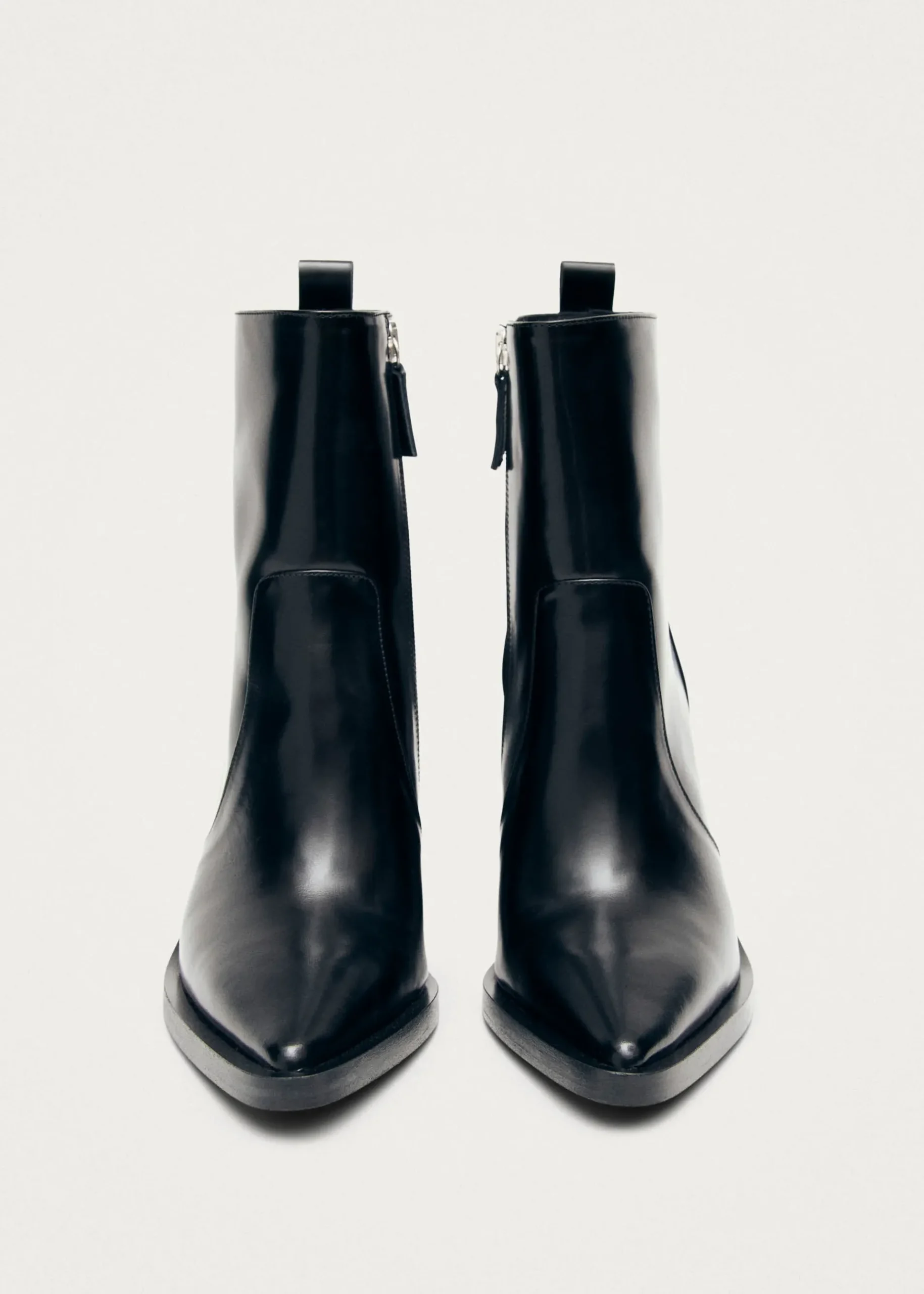 Haylo Schwarze Lederstiefeletten