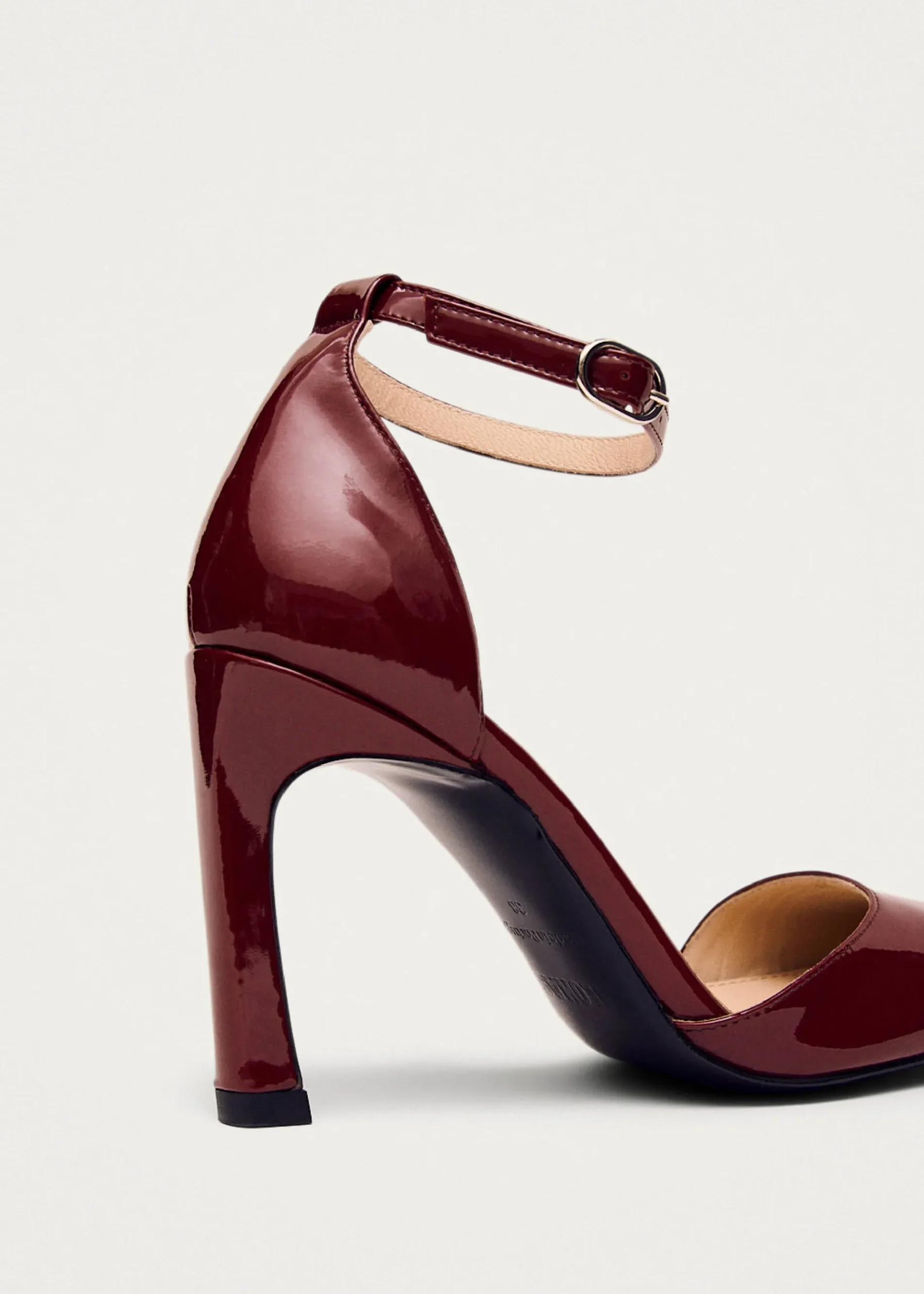 Liebe Onix Burgundfarbene Leder Pumps