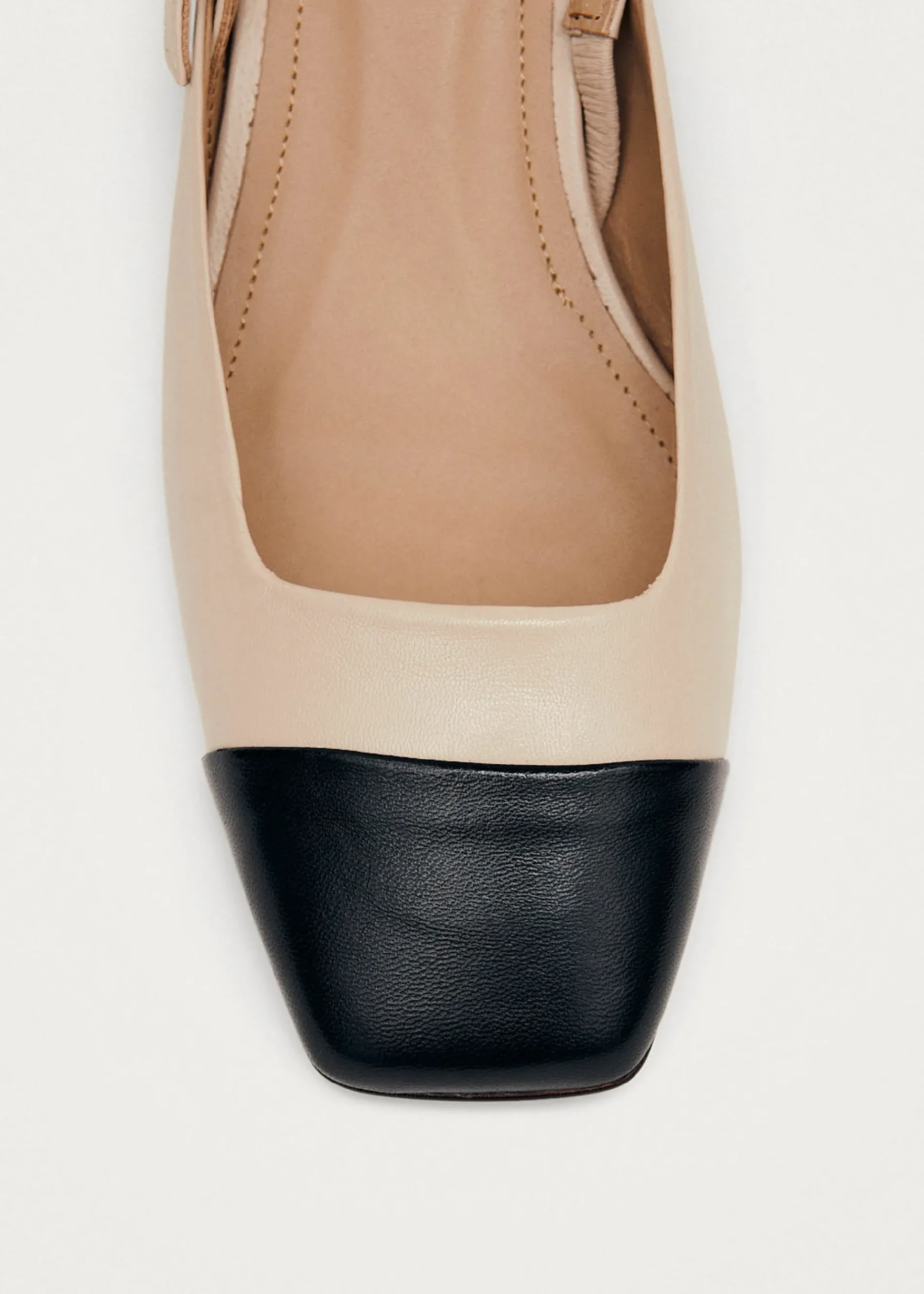 Lindy Bicolor Cremefarbene Schwarze Leder Pumps