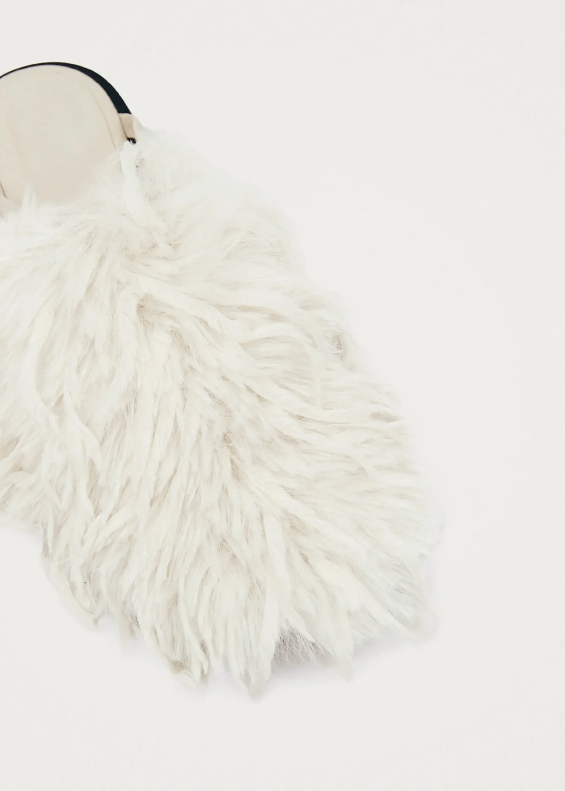 Maja Furry Cremefarbene Leder Pantoletten