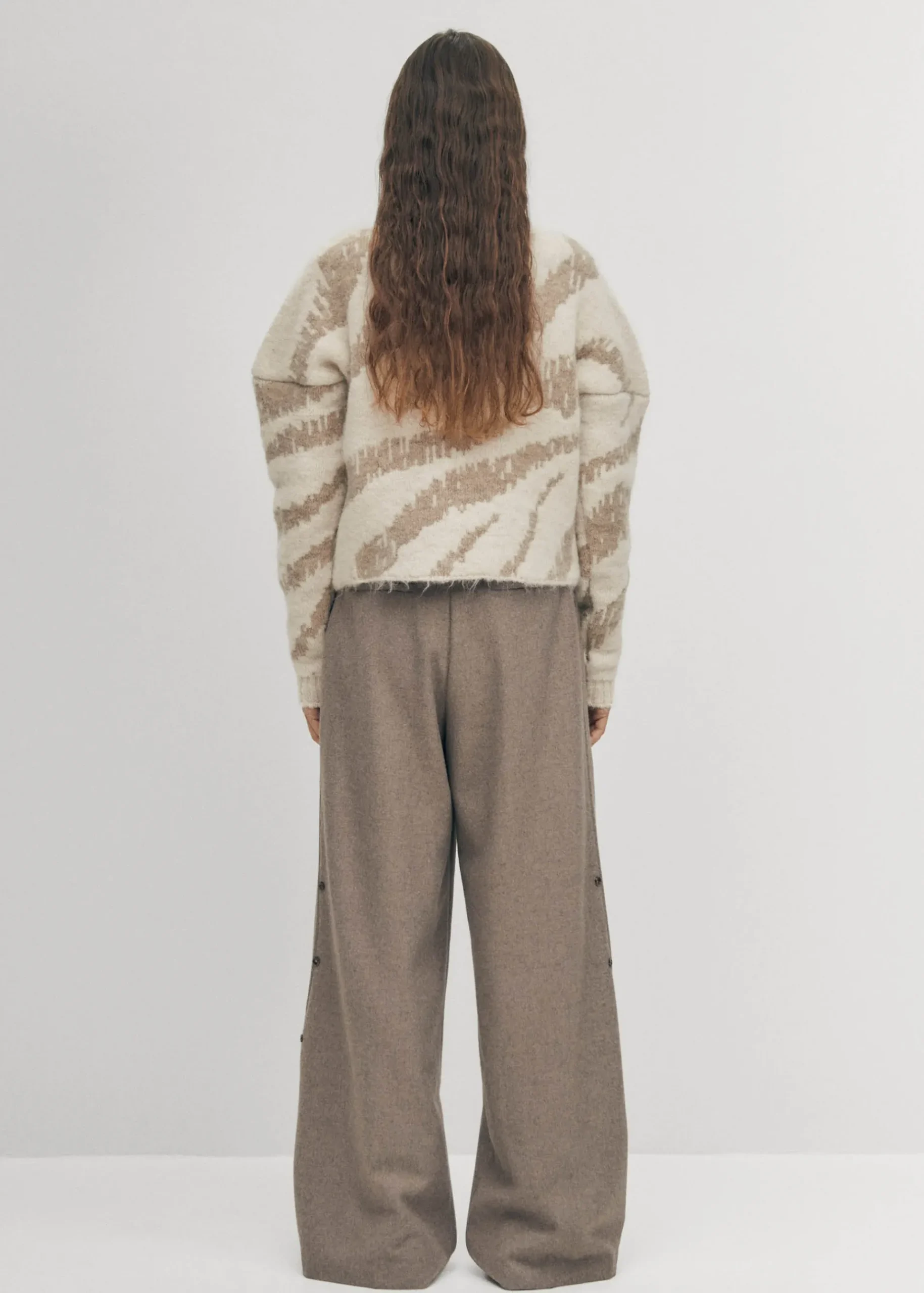 Malmo Ecru Pullover