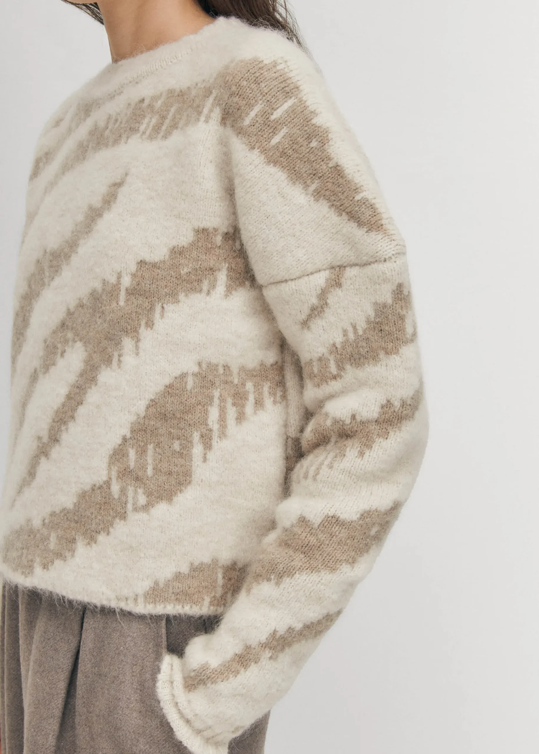 Malmo Ecru Pullover