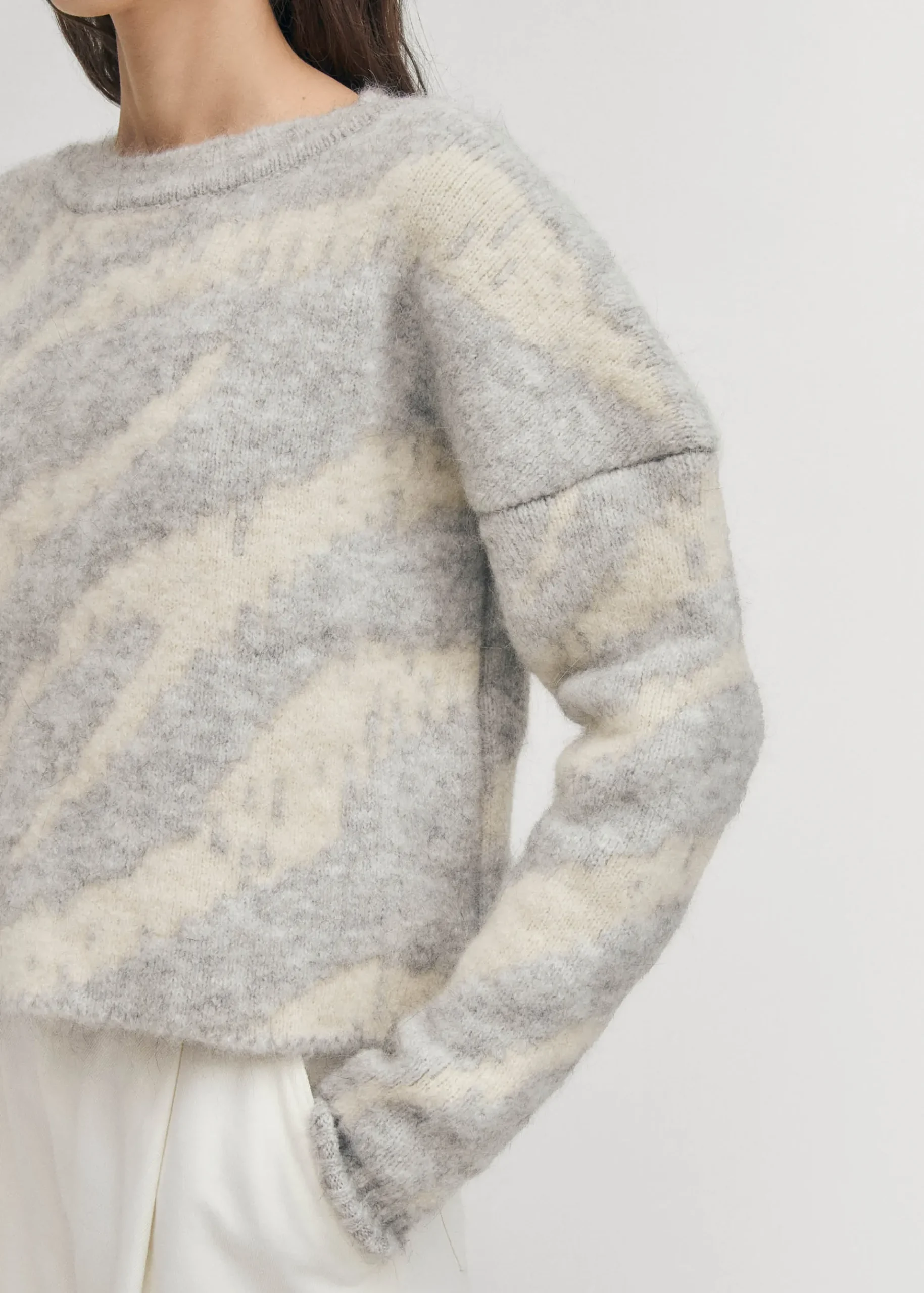 Malmo Grauer Pullover