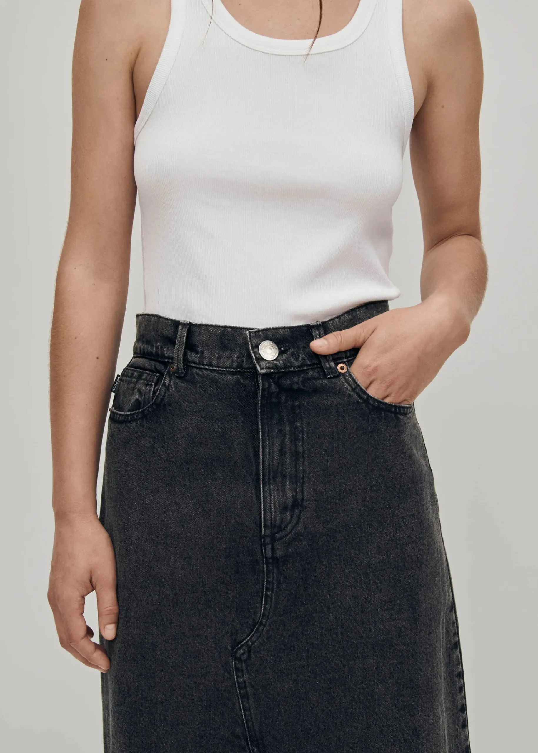 Mariana Schwarzer Denimrock