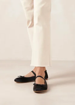 Odette Black Ballet Flats