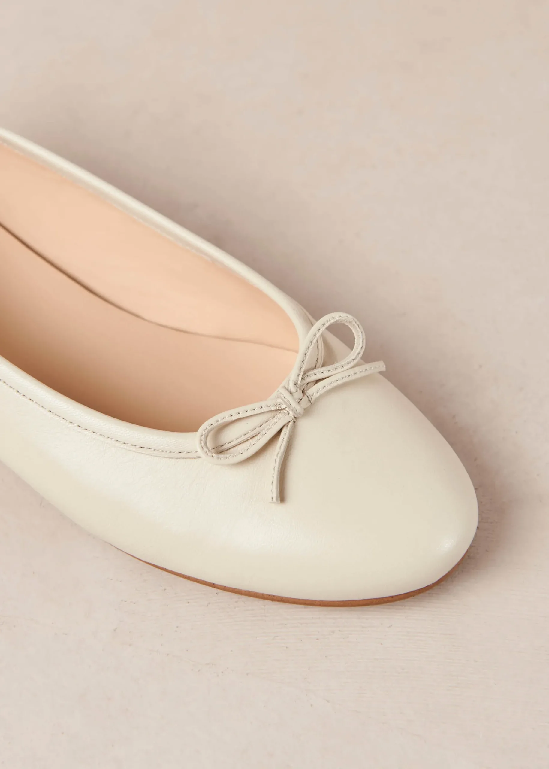 Oriana Cream Leather Ballet Flats