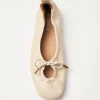 Rosalind Cremefarbene Ballerinas
