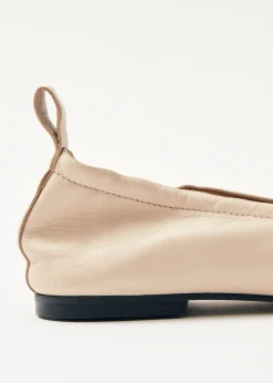Rosalind Cremefarbene Ballerinas