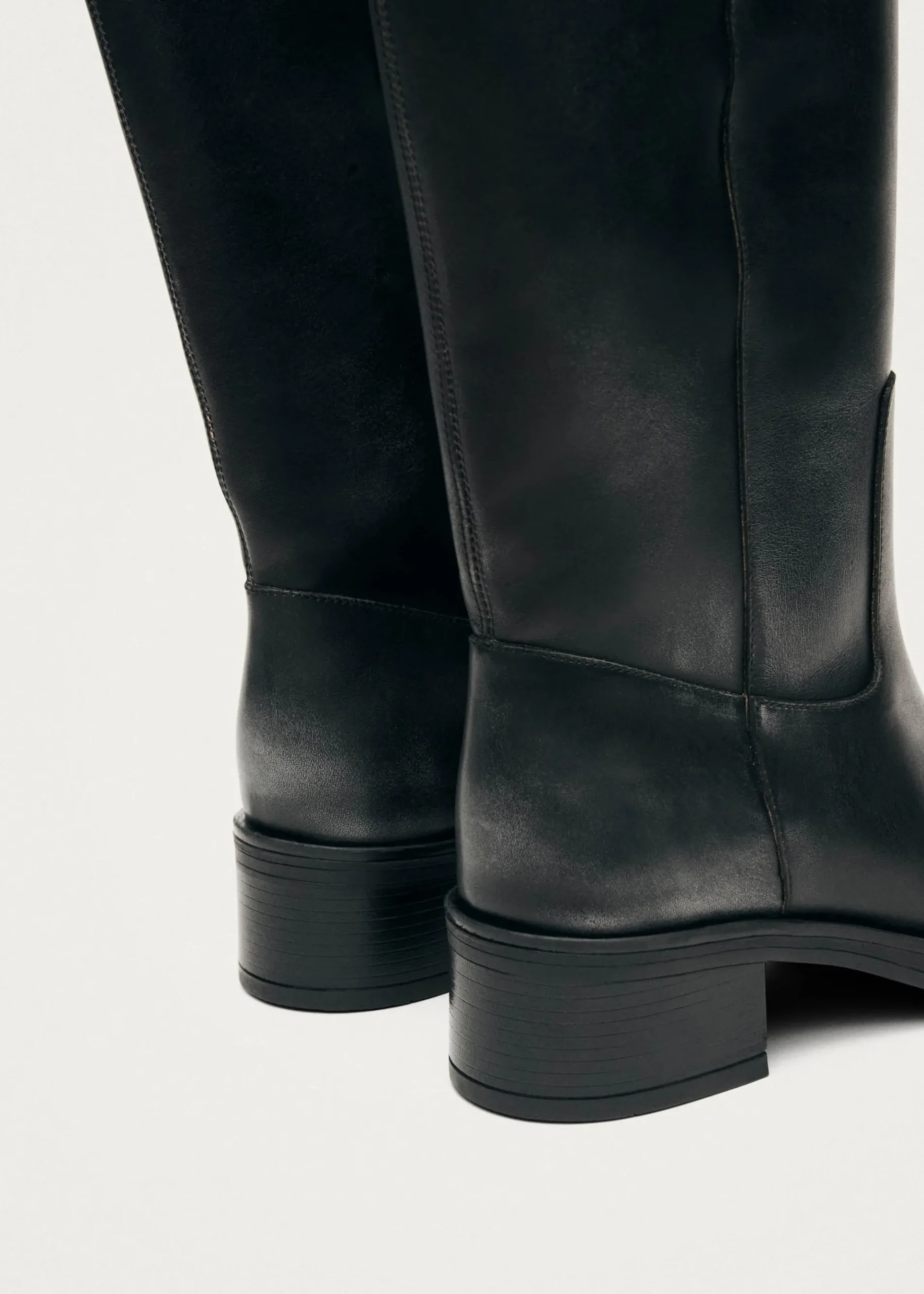 Sajan Schwarze Lederstiefel