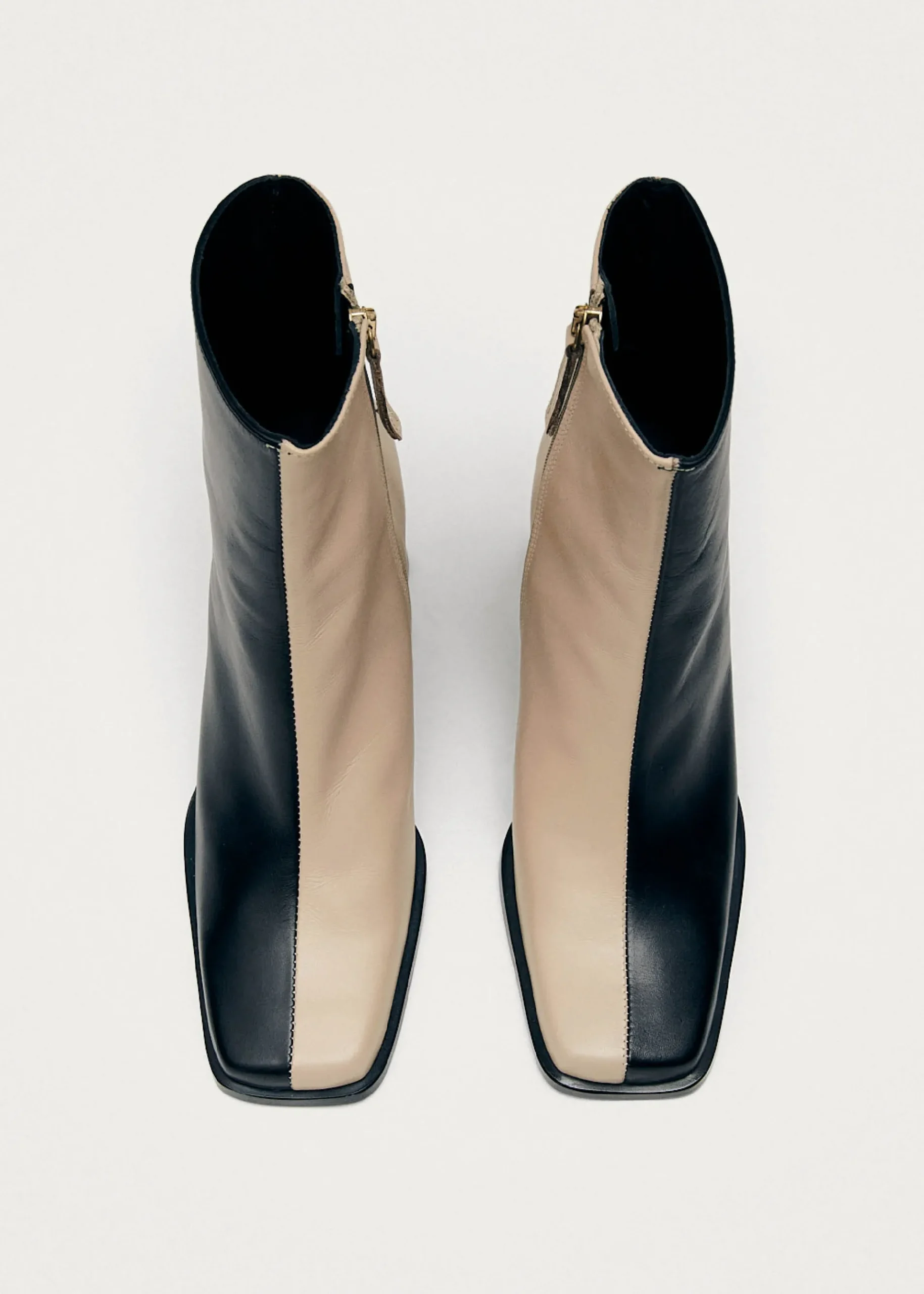South Bicolor Schwarze und beigefarbene Lederstiefel