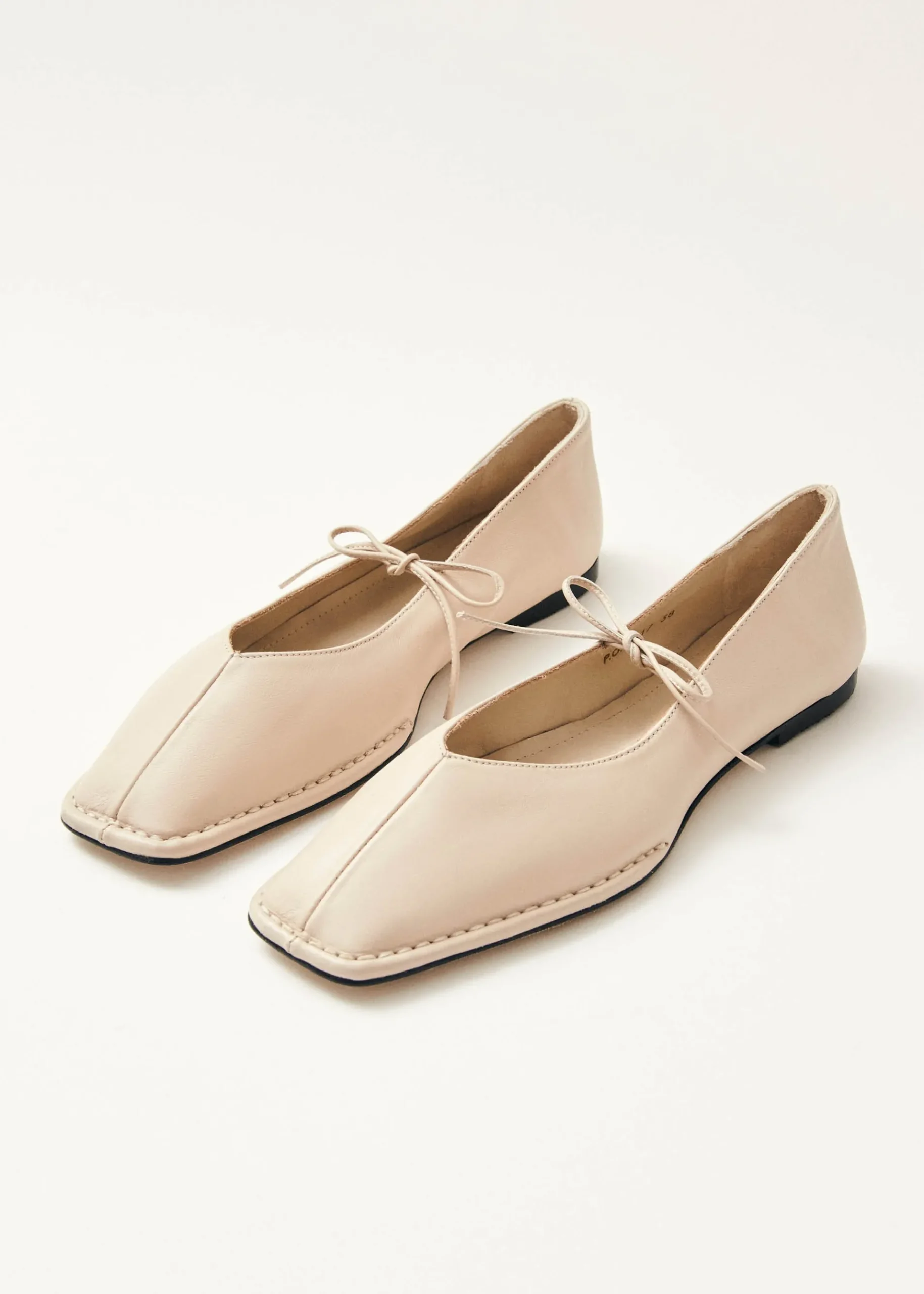 Sway Cremefarbene Leder-Ballerinas