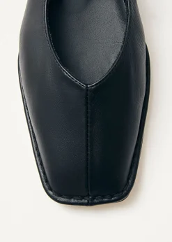 Sway Schwarze, flache Lederschuhe