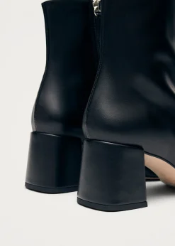 Watercolor Schwarze vegane Lederstiefel