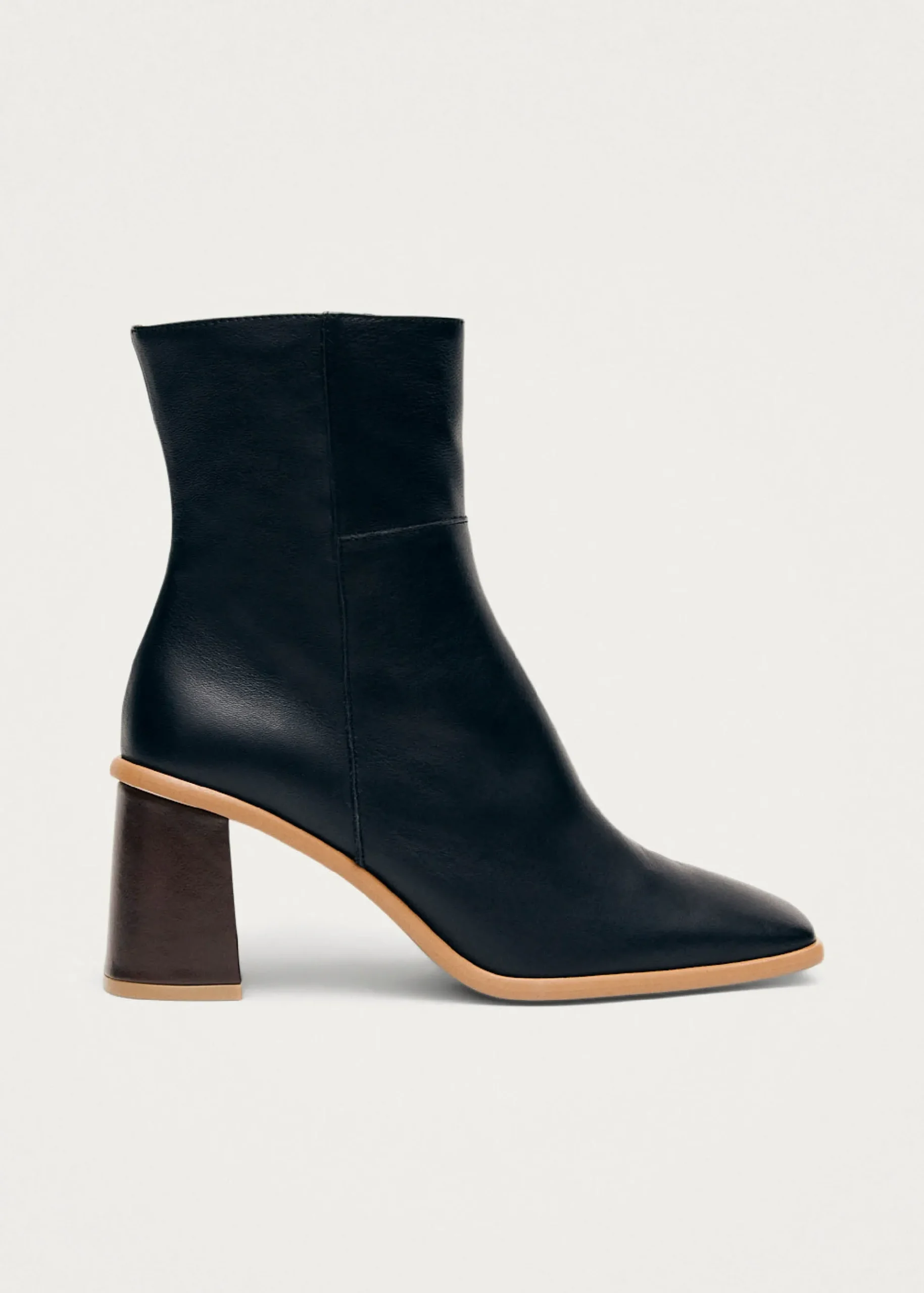 West Vintage Schwarze Lederstiefel
